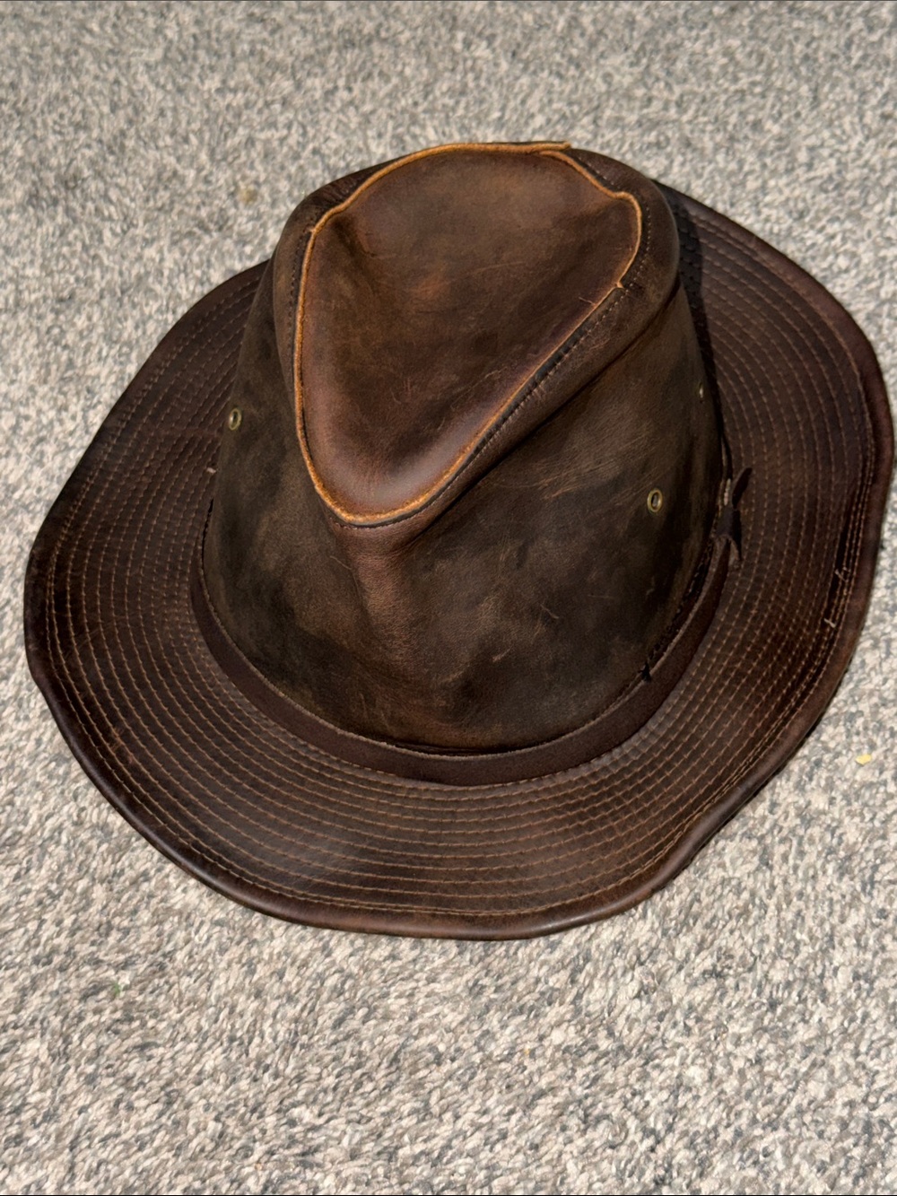HENSCHEL HATQUARTERS USA SIZE MEDIUM LEATHER Rugged OUTBACK HAT
